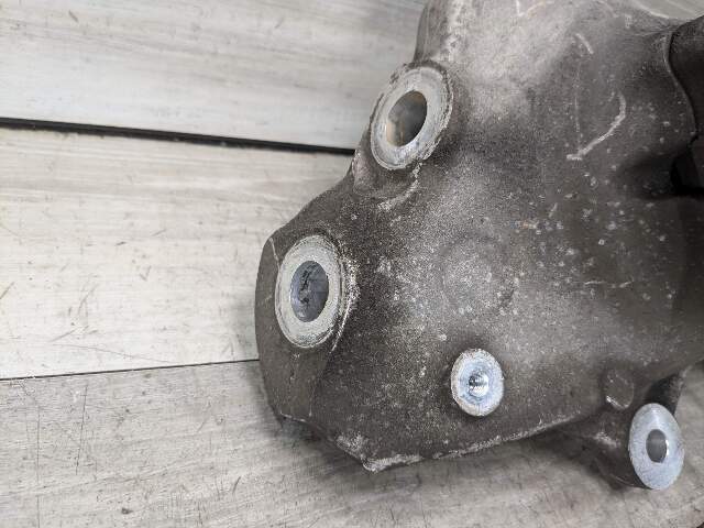 OEM BMW F10 F06 F12 F13 RWD Front Left Side Hub Spindle Carrier Knuckle