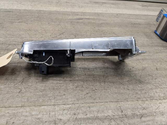 10-16 OEM BMW F01 F07 F02 550 750 Parking Brake Auto Hold Switch w/ Trim Panel*