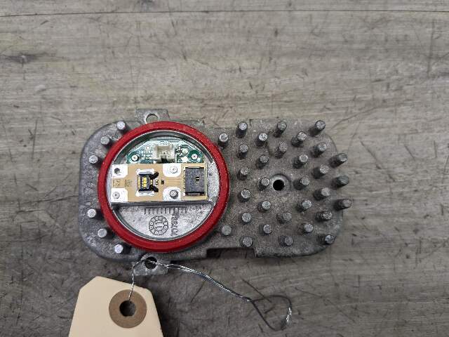 OEM BMW E82 E88 E92 E93 F32 F33 Headlight LED Light Module Ballast Insert Unit
