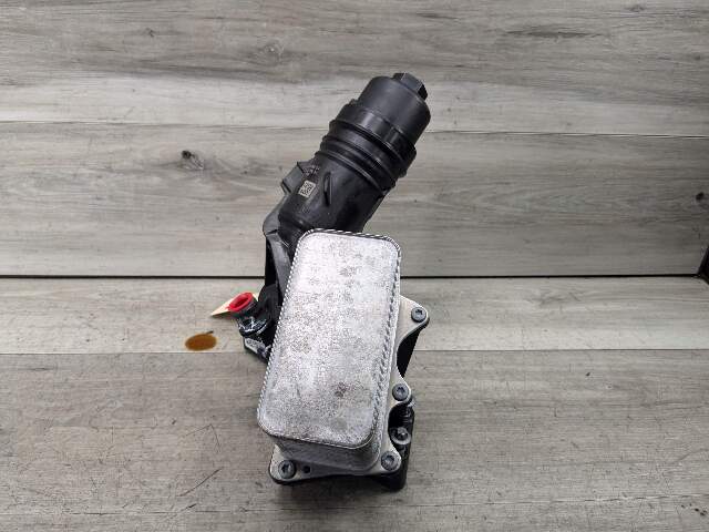 16-21 OEM F22 F23 F30 F32 F33 F36 G30 M240 330 430 540 B58 Oil Filter Housing