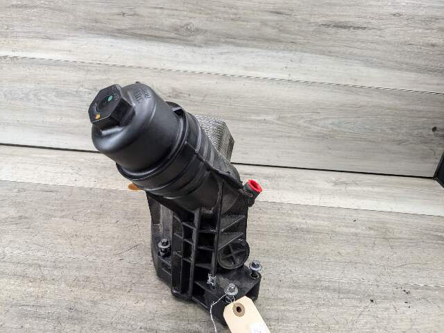16-21 OEM F22 F23 F30 F32 F33 F36 G30 M240 330 430 540 B58 Oil Filter Housing