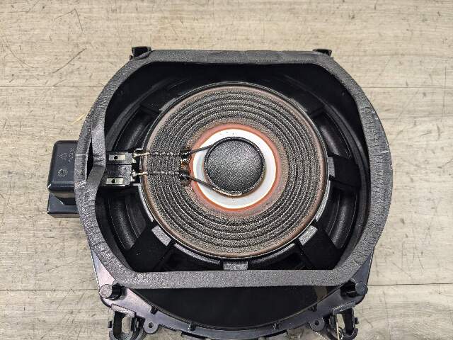 OEM BMW F25 X3 F15 X5 Left Right Sub Subwoofers Top HiFi DSP Audio Speaker SET