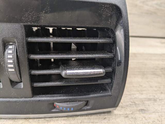 14-19 OEM BMW F15 F16 F85 F86 X5 X6 Rear AC Air Conditioning Vent Grille Black