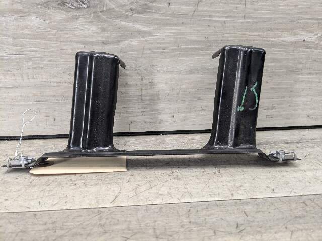 14-18 OEM BMW F15 F85 X5 X6 Front Right Passenger Fender Mount Support Bracket