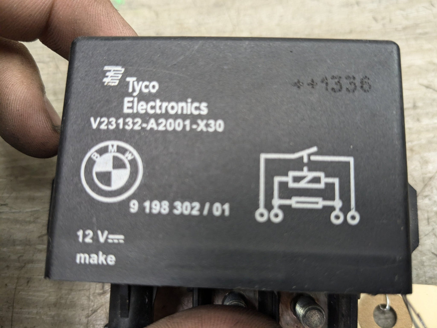 OEM BMW F10 F13 F02 F30 F32 F06 F80 F82 M3 M4 M6 Cooling Fan Relay Control 130A