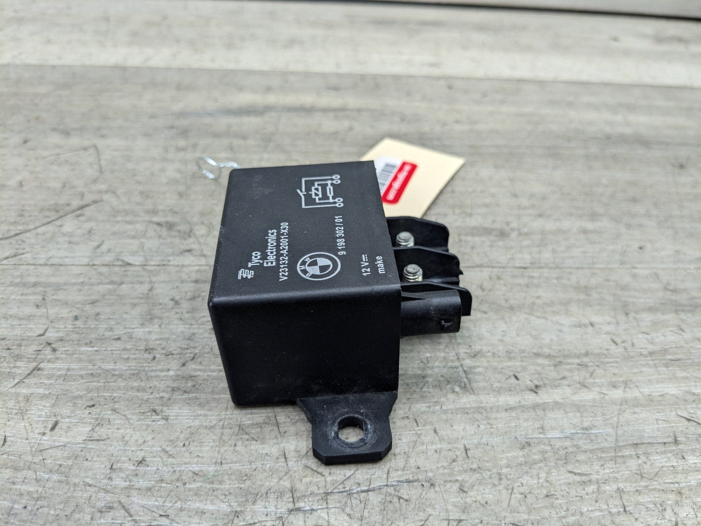 OEM BMW F10 F13 F02 F30 F32 F06 F80 F82 M3 M4 M6 Cooling Fan Relay Control 130A