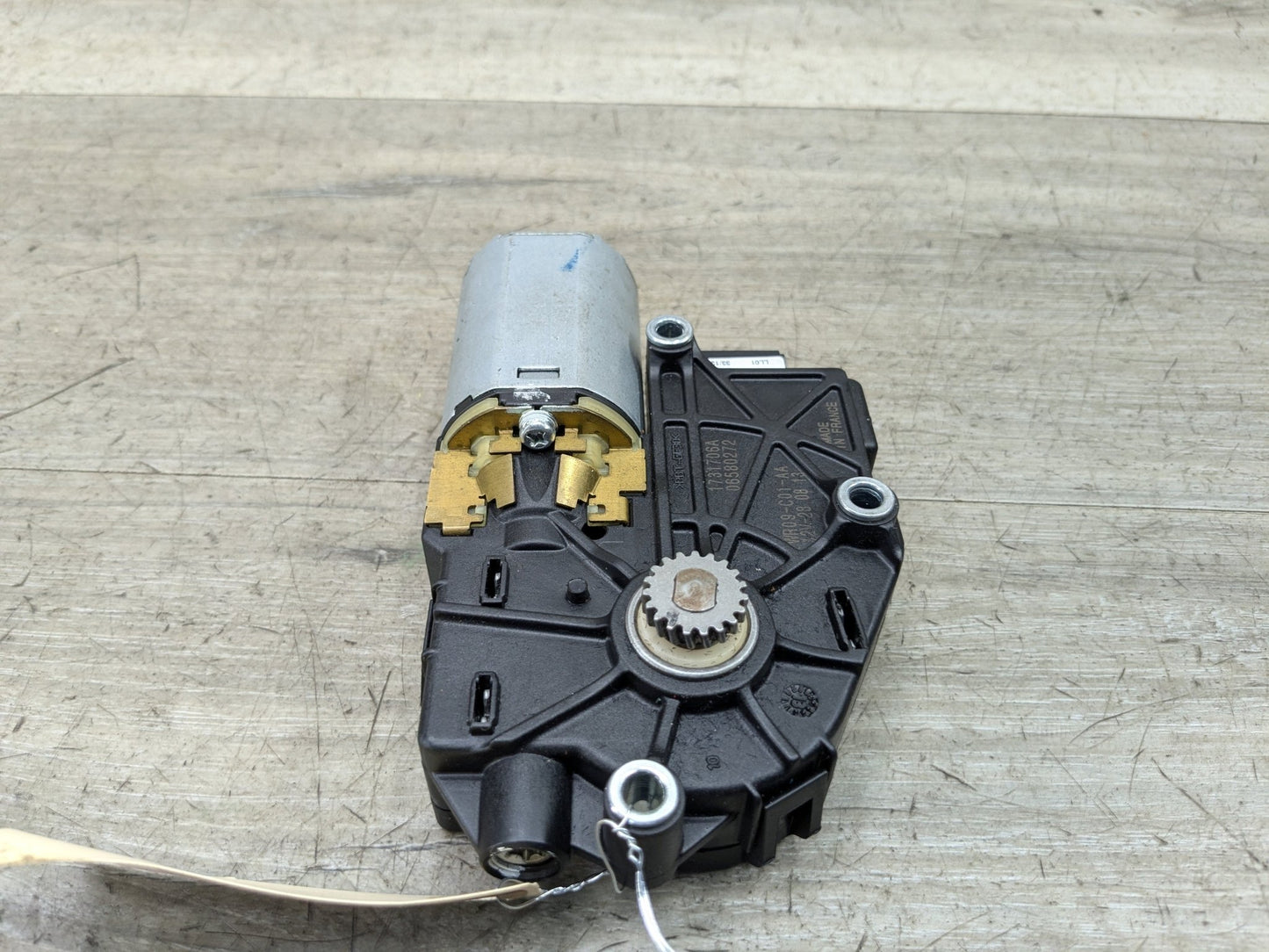 OEM BMW F06 F82 F80 F13 F01 F10 M2 M3 M4 M6 Upper Sunroof Moon Roof Motor Unit