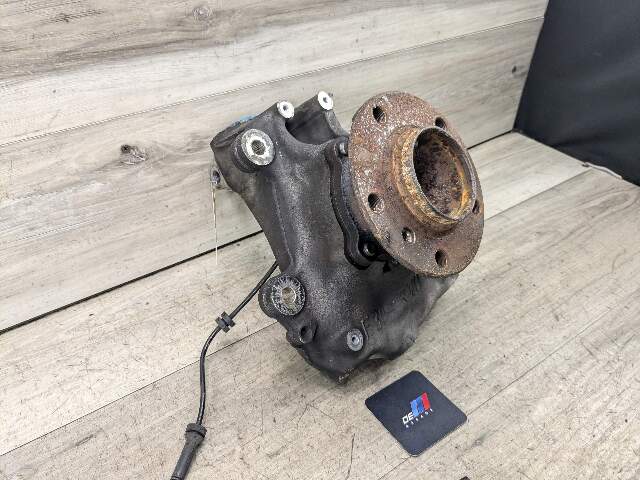 12-18 OEM BMW F30 F31 Sedan RWD Front Right Hub Knuckle Wheel Bearing Carrier