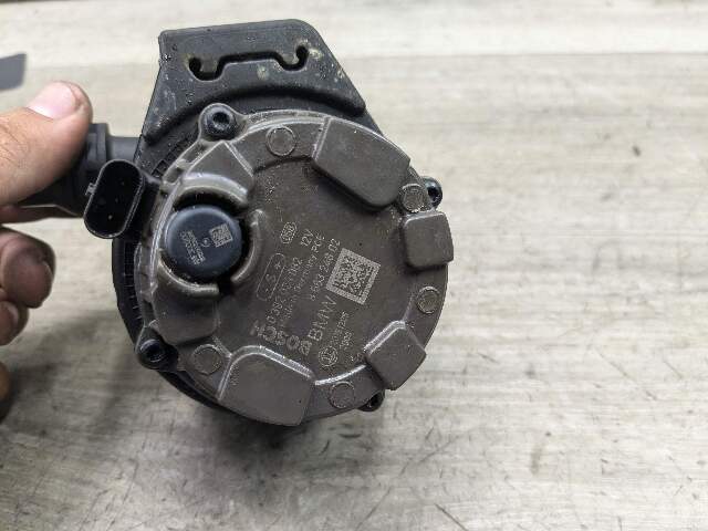 18-21 OEM BMW G01 X3 G02 X4 30 M40 B46 B58 Engine Auxiliary Water Pump Cooling