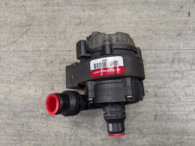 18-21 OEM BMW G01 X3 G02 X4 30 M40 B46 B58 Engine Auxiliary Water Pump Cooling