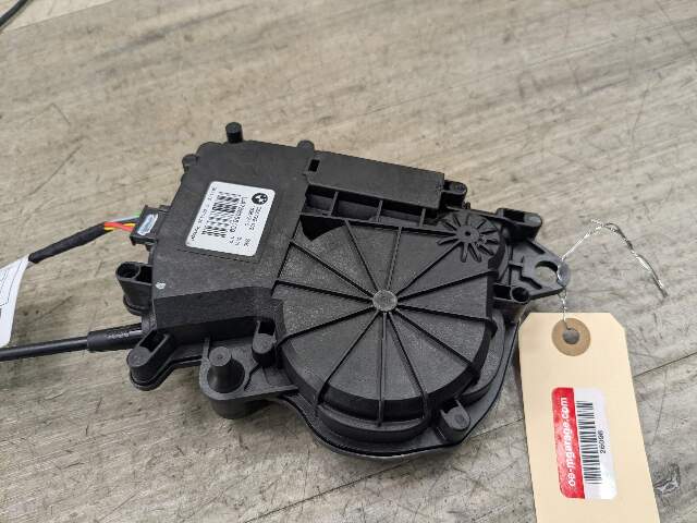 18-21 OEM BMW G30 M550 F90 M5 Trunk Lid Actuator Latch Lock System Assembly