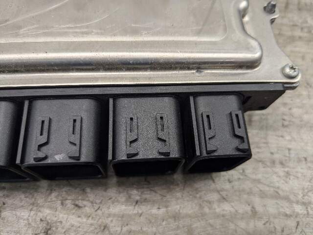 *16-19 OEM BMW G01 G12 G30 X3 540 740 M40 ECU DME B58 Engine Computer Module
