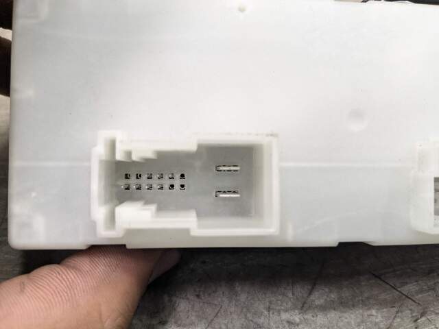 OEM BMW G01 G12 G20 G30 F90 M5 M8 Trunk Tailgate Decklid Function Control Module