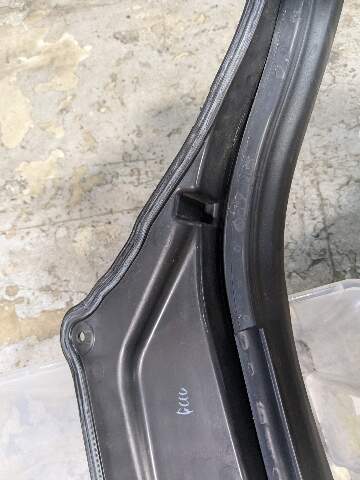 OEM BMW G01 G02 X3 X4 F97 F98 Windshield Wiper Cowl Top Cover Panel Griile