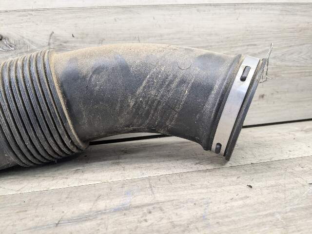OEM BMW F97 F98 X3M X4M Center Right Passenger Side Air Intake Hose Pipe Duct