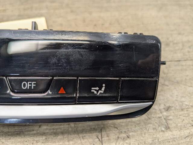 OEM BMW G20 G22 G23 G26 G80 G82 G83 Rear AC Air Climate Control Switch Module