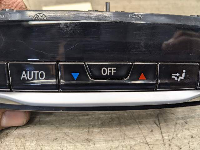 OEM BMW G20 G22 G23 G26 G80 G82 G83 Rear AC Air Climate Control Switch Module