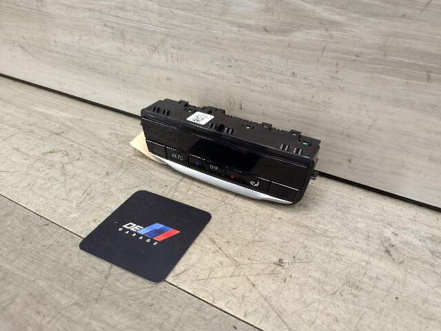 OEM BMW G20 G22 G23 G26 G80 G82 G83 Rear AC Air Climate Control Switch Module