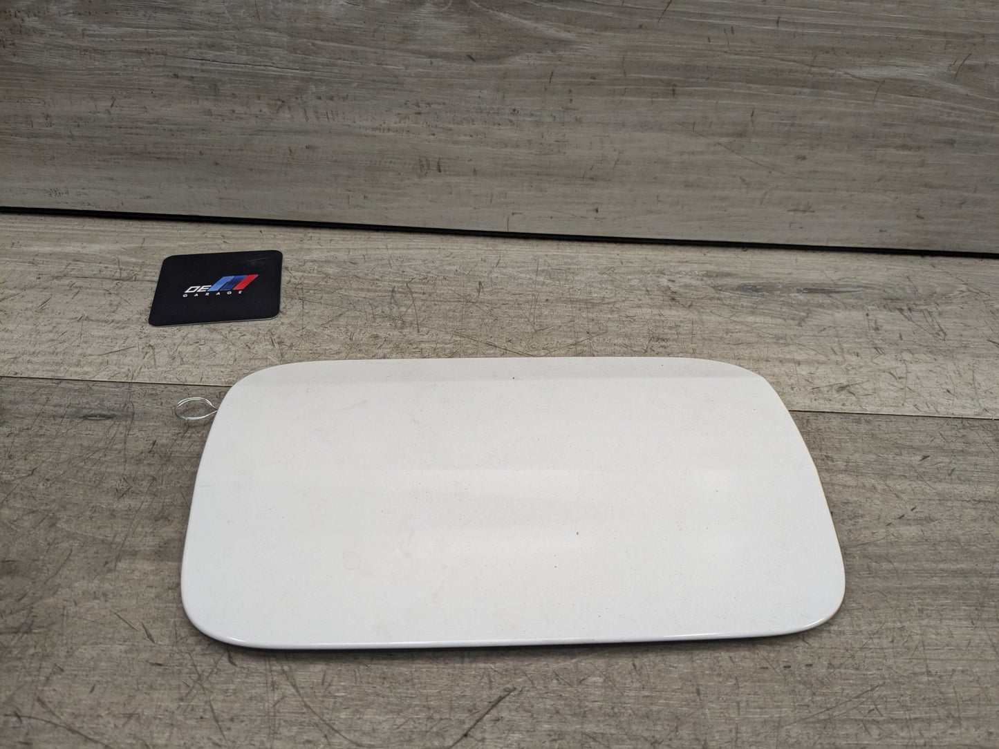 OEM BMW G20 G80 330 M340 M3 Rear Fuel Gas Tank Flap Filler Lid Cover Cap White
