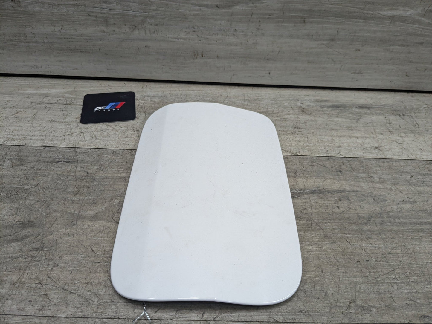 OEM BMW G20 G80 330 M340 M3 Rear Fuel Gas Tank Flap Filler Lid Cover Cap White