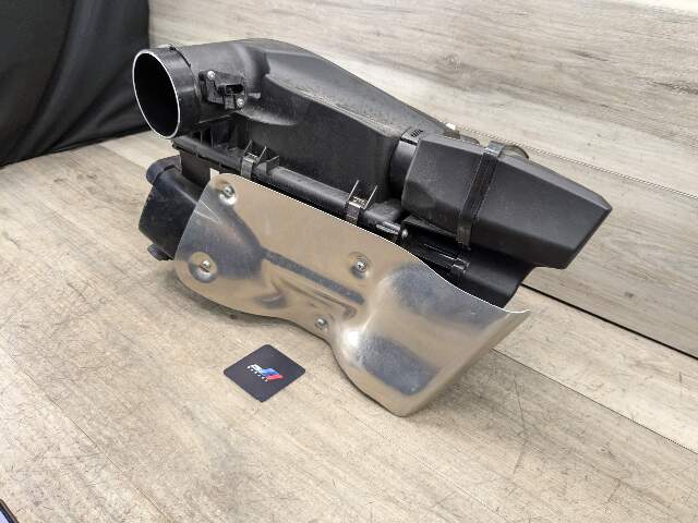 OEM BMW G20 G22 G23 M340 M440 B58 Engine AirBox Air Box Filter Cleaner Housing