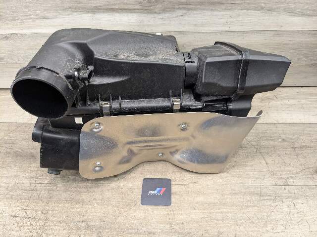 OEM BMW G20 G22 G23 M340 M440 B58 Engine AirBox Air Box Filter Cleaner Housing