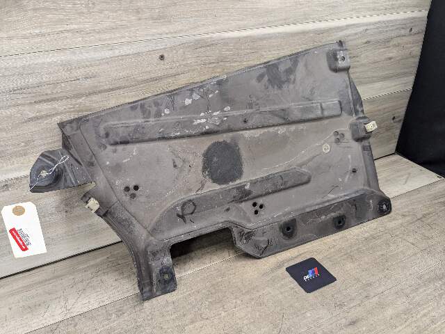 OEM BMW G20 G22 G23 M340 M440 Rear Right Underbody Tank Splash Guard Cover