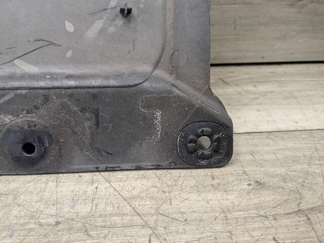 OEM BMW G20 G22 G23 M340 M440 Rear Right Underbody Tank Splash Guard Cover