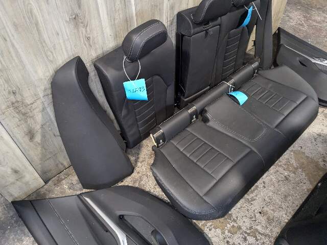 *NOTE* OEM BMW G20 330 M340 Driver Passenger Seats Door Panel Interior Leather
