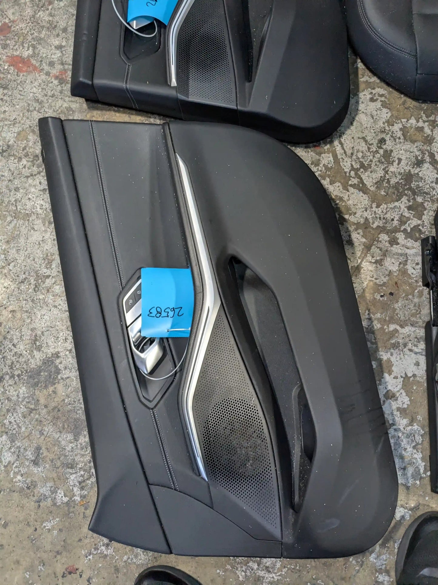 *NOTE* OEM BMW G20 330 M340 Driver Passenger Seats Door Panel Interior Leather