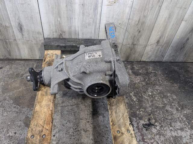 16-20 OEM BMW G11 G12 G30 M550 750 M760 AWD Rear Differential Axle Carrier 2.81