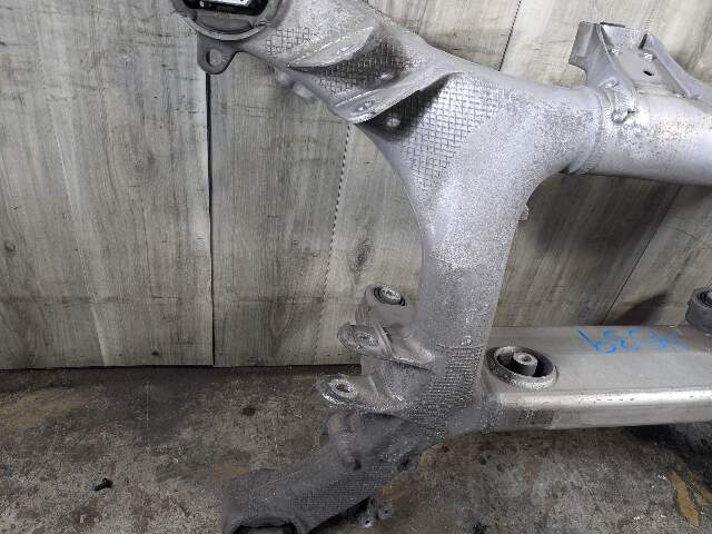 OEM BMW G11 G12 G16 G30 Rear Axle Support Suspension Subframe Crossmember