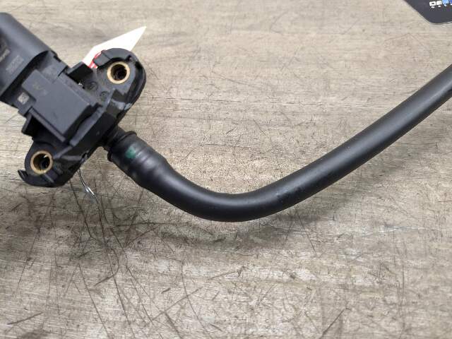 OEM BMW G20 G30 X3 X4 X5 X6 Fuel Tank Breather Ventilation Map pressure sensor