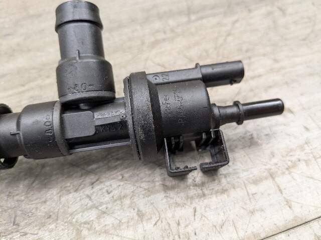 OEM BMW G20 G30 X3 X4 X5 X6 Fuel Tank Breather Ventilation Map pressure sensor
