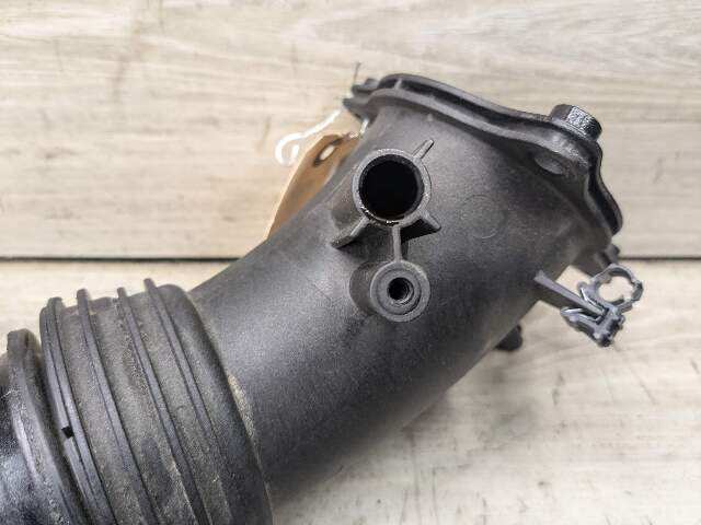 17-24 OEM BMW F22 F30 G20 G30 Intercooler Charge Air Induction Pipe Tract B46
