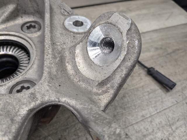 18-21 OEM BMW G01 X3 REAR Right Passenger Side Hub Spindle Knuckle Bearing