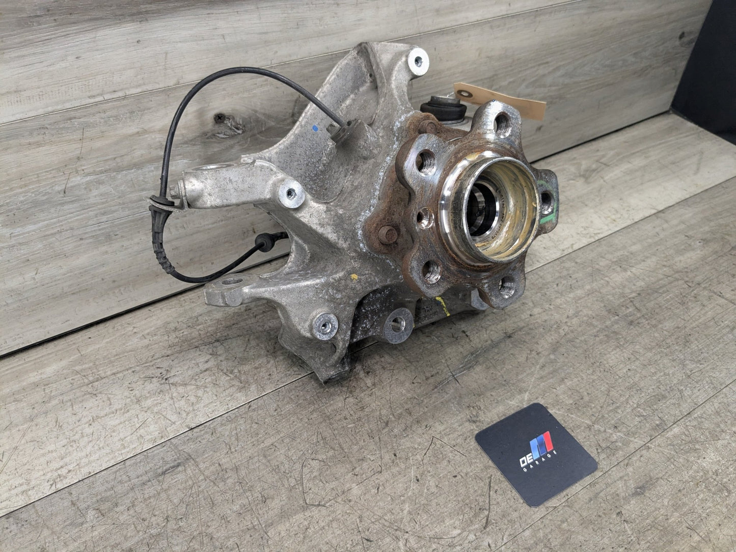 18-21 OEM BMW G01 X3 REAR Left Driver Side Knuckle Wheel Hub Spindle Bearing
