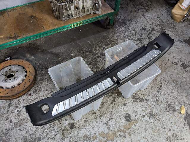 18-23 OEM BMW G01 F97 X3 X3M Trunk Scuff Plate Door Sill Latch Surround Trim