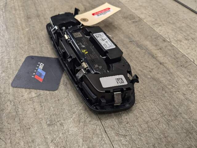 OEMM BMW F91 G14 G23 G29 G83 Z4 M4 M8 Interior Courtesy Roof Dome Light Module