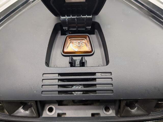 OEM BMW G01 G02 G05 G20 G30 F90 M5 Front Roof Console Dome Light SOS Switch