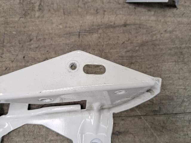 19-24 OEM BMW G29 Z4 Front Left Driver Side Fender Holder Bracket SET