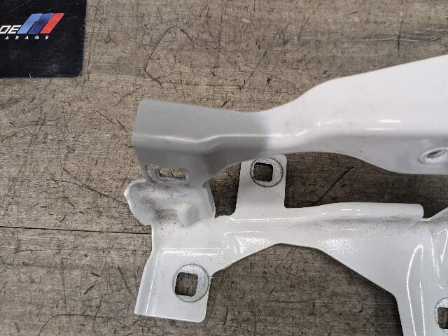 19-24 OEM BMW G29 Z4 Front Left Driver Side Fender Holder Bracket SET