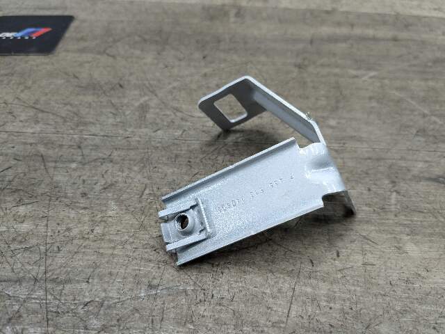 19-24 OEM BMW G29 Z4 Front Left Driver Side Fender Holder Bracket SET