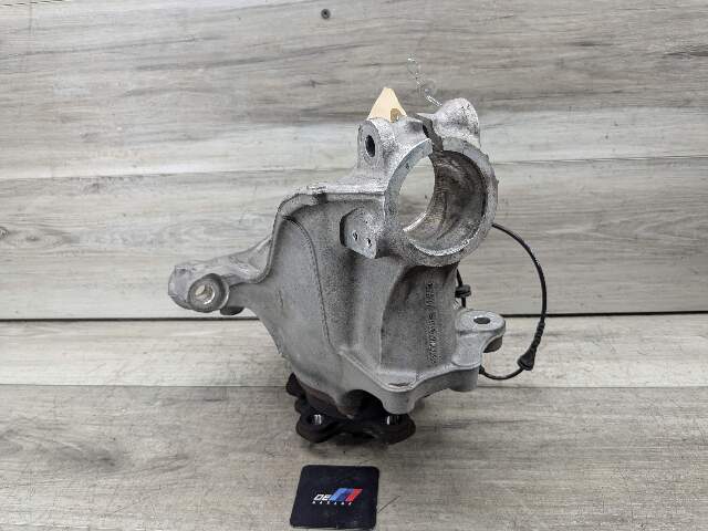 19-24 OEM BMW G29 Z4 30 M40 RWD FRONT Left Driver Hub Spindle Knuckle Bearing