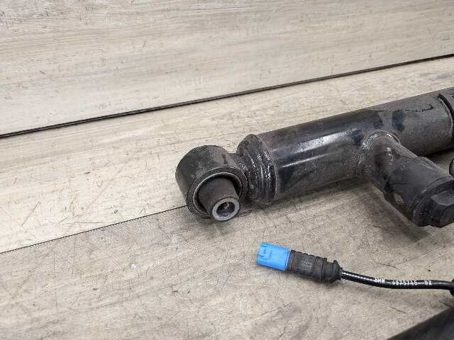 19-24 OEM BMW G29 Z4 M40 REAR Left Right Adaptive Strut Shock Absorber SET