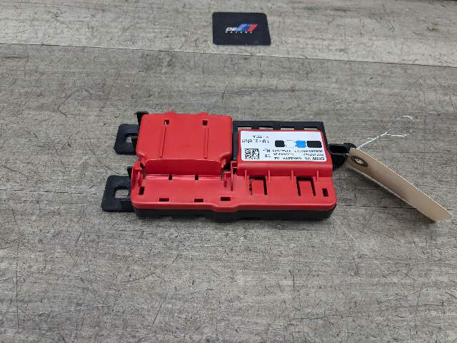 OEM BMW G20 G26 G80 330 M340 Positive Battery Junction Terminal Control Fuse Box