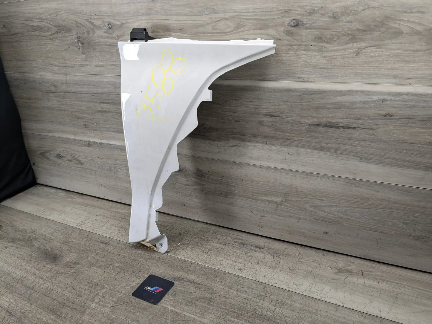 19-24 OEM BMW G29 Z4 30 M40 Right Passenger Side Fender Panel White 300