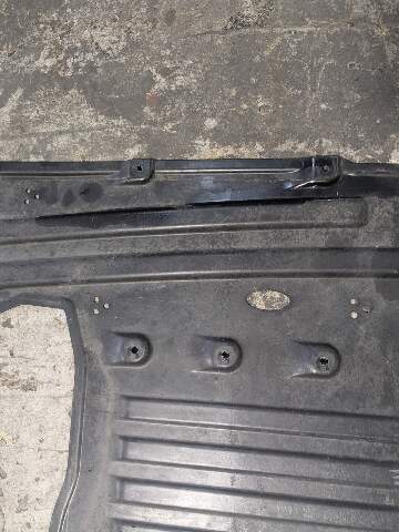 21-24 OEM BMW G20 G22 G23 G26 Center Underbody Underfloor Cover Splash Guard