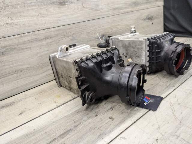16-19 OEM BMW G30 M550 G12 750 N63R Turbocharger Intercooler Air Cooler SET