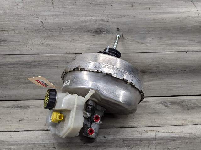 18-20 OEM BMW G30 M550 Power Brake Booster Master Cylinder Assembly w/ Reservoir